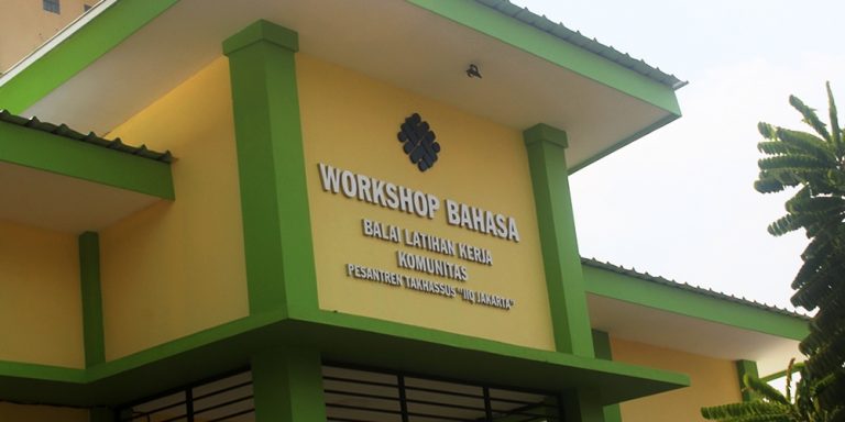 Harapkan Lahir Pekerja yang Kompeten, Pelatihan BLKK Pesantren Takhassus IIQ Angkatan 1 Resmi Dibuka