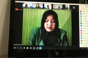 Mahasiswi PAI Fakultas Tarbiyah Menjadi Qoriah Pada Pembukaan Agenda Musyawarah Nasional Persatuan Prodi PAI Se- Indonesia