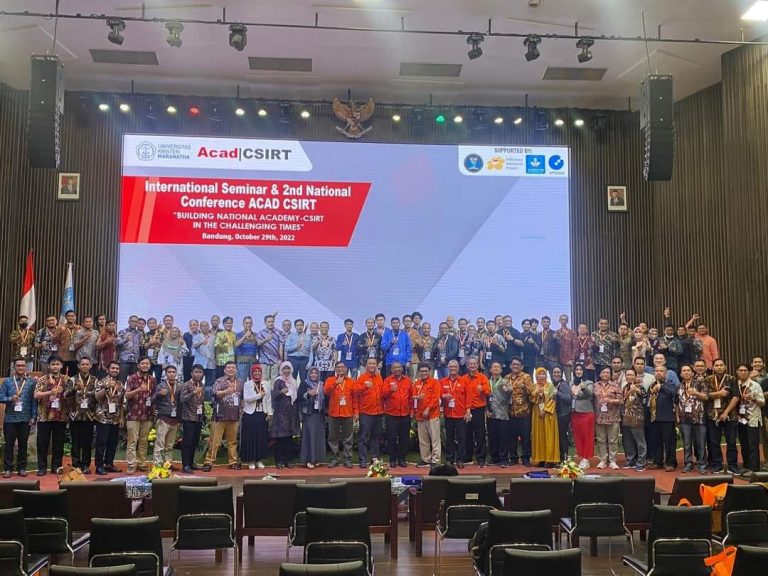 Hadapi Serangan Siber IIQ Jakarta Ikut Serta Seminar Internasional dan Munas II CSIRT Secara Onsite