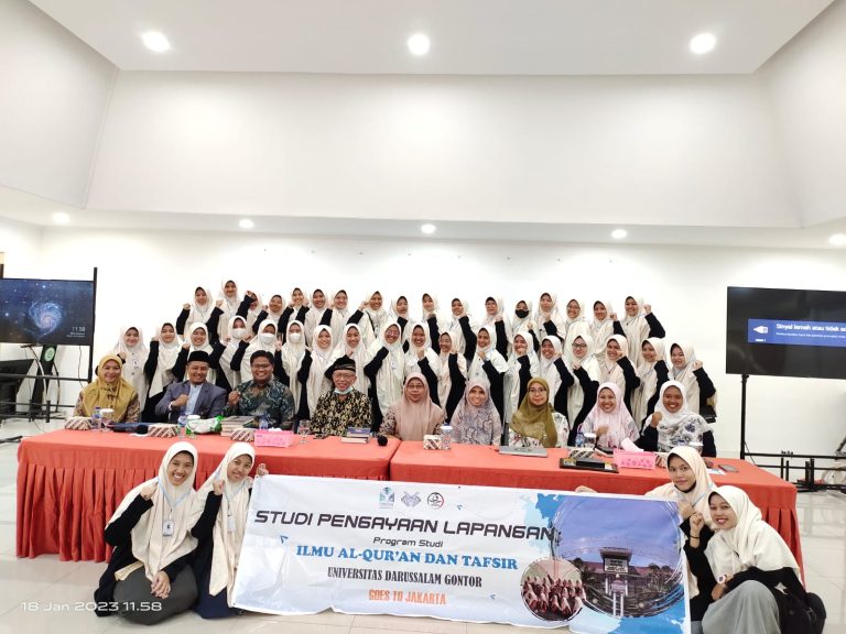 Mahasiswa UNIDA Gontor Lakukan Studi Pengayaan Lapangan di IIQ Jakarta