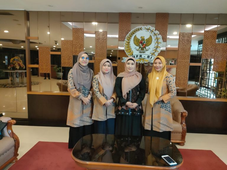 Tim IIQ Jakarta Paparkan Hasil Riset Tingginya Buta Aksara Al-Qur’an di Gedung DPR-MPR RI Senayan
