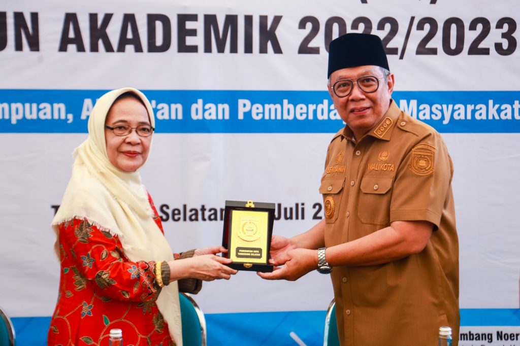 Walikota Benyamin Davnie Minta Peserta KKL Institut Ilmu Al Qur’an Jakarta Memahami Tangsel, Ini Alasannya