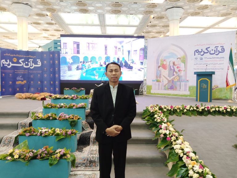 Dekan FUD Hadiri Pembukaan Pameran Internasional Al-Qur’an ke-31 di Tehran