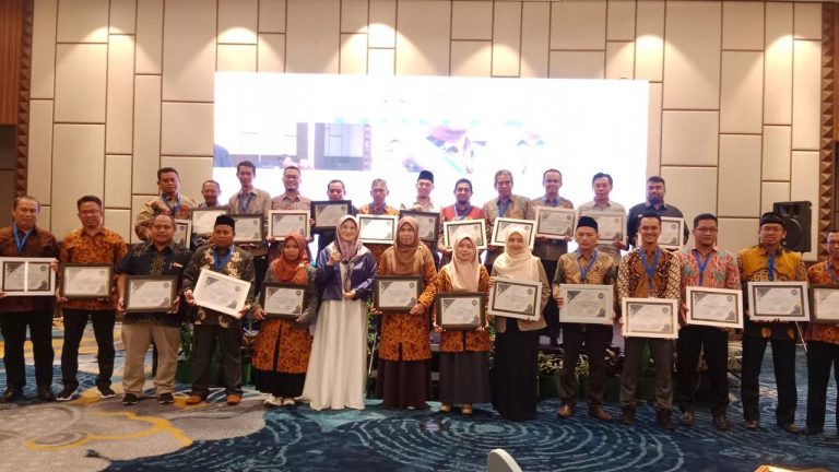 Prodi PAI IIQ Jakarta Raih Penghargaan Ajang Internasional ”Islamic Religious Education Studies Program With The Best Teaching Innovation”