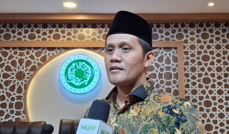 Disertasi KH Arif Fahruddin di IIQ Tegaskan Tidak Ada Celah Membenturkan Pancasila dan Alquran
