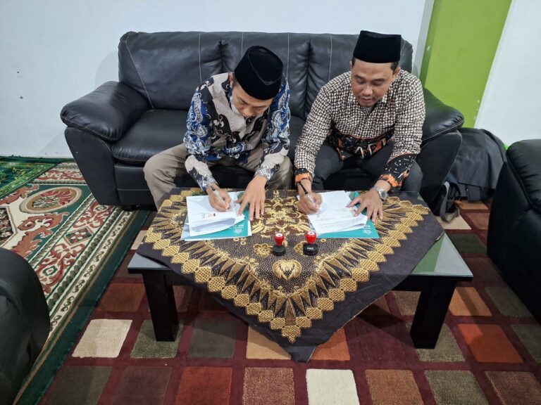 FUD IIQ Teken Kerjasama dengan FDU UAC Mojokerto