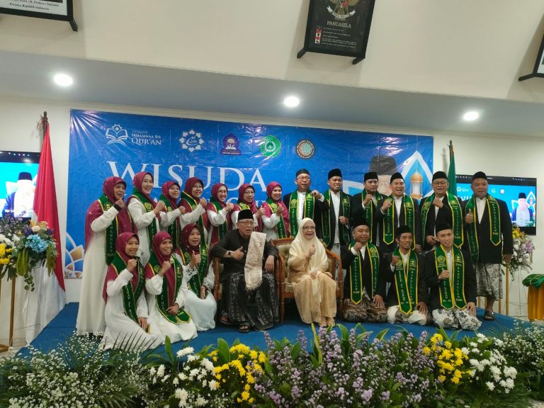 Wisuda Khatmul Qur’an Kelas Talaqqi Musyafahah Berbasis Metode Maisura