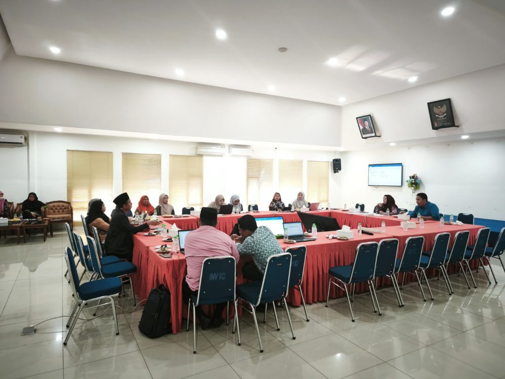Rapat Koordinasi KKL 2024/2025, LPKM Matangkan Persiapan Pengabdian Mahasiswa