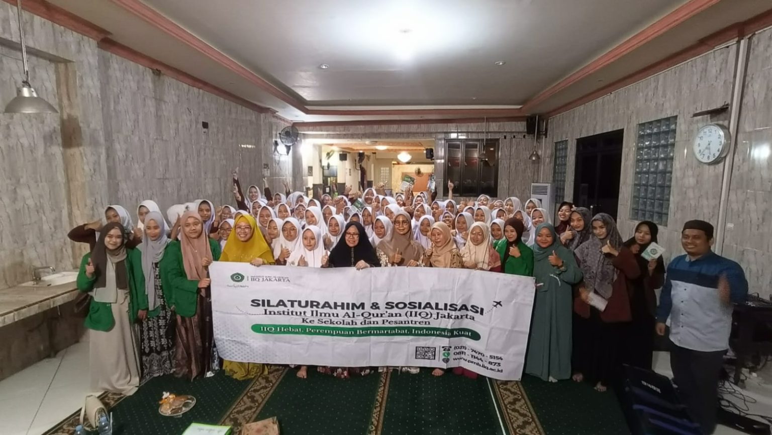 Tim IIQ Jakarta Lakukan Safari Sosialisasi dan Promosi ke Pesantren-Pesantren di Jawa Timur