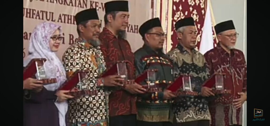 Wakil Rektor III IIQ Jakarta Dr. Muthmainnah Hadiri Acara Pelepasan Santriwati di Pesantren Bina Madani Putri Bogor