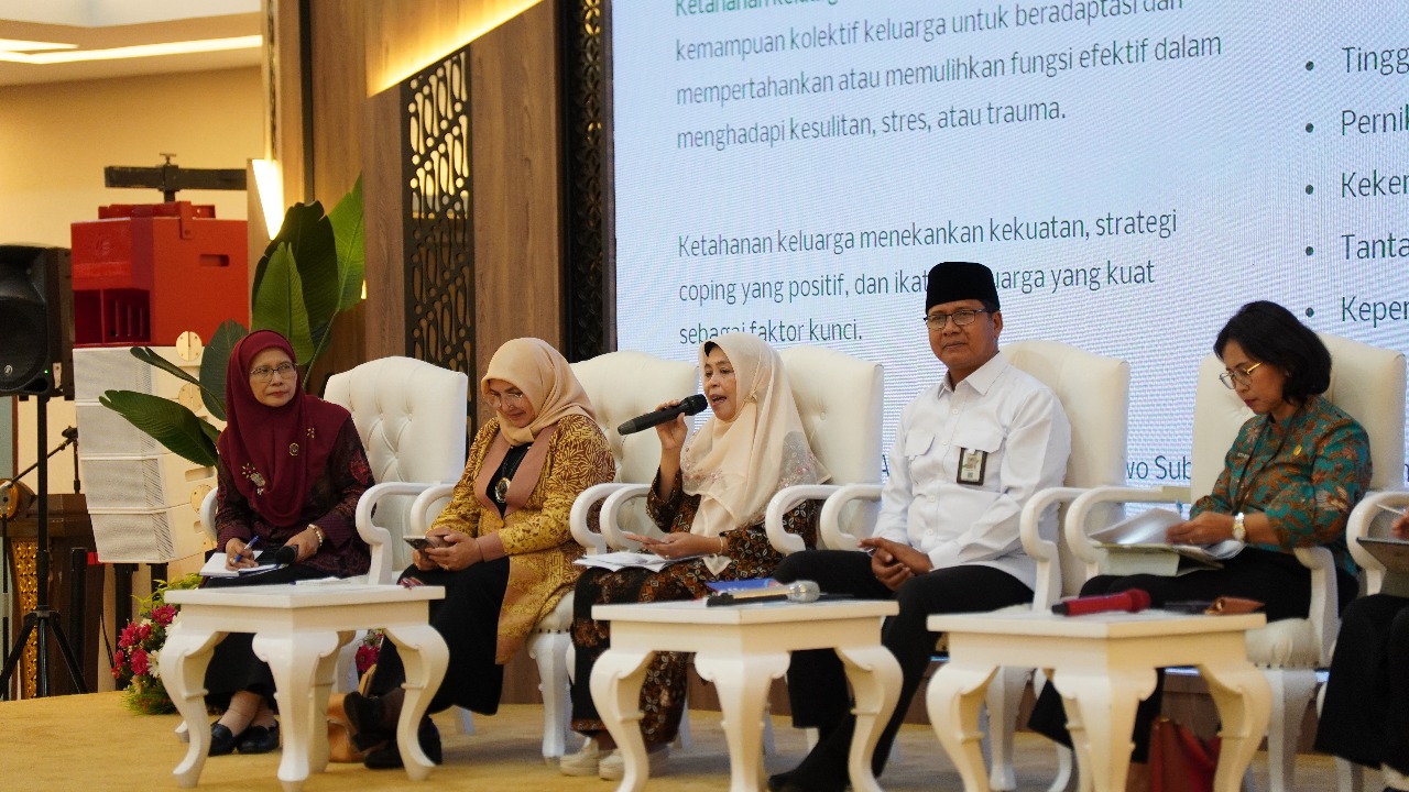 Dosen IIQ Jakarta Dr. Siti Rahmah Jadi Narasumber Talkshow Aksi Keluarga Indonesia di Kemenko PMK