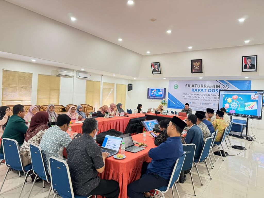 Silaturahim Rapat Dosen FUD IIQ Jakarta Awali Semester Ganjil 2025/2026