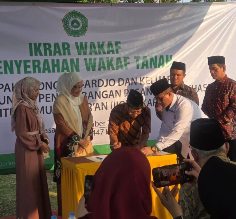 IIQ Jakarta Gelar Ikrar Wakaf Tanah untuk Pengembangan Pesantren Takhasus