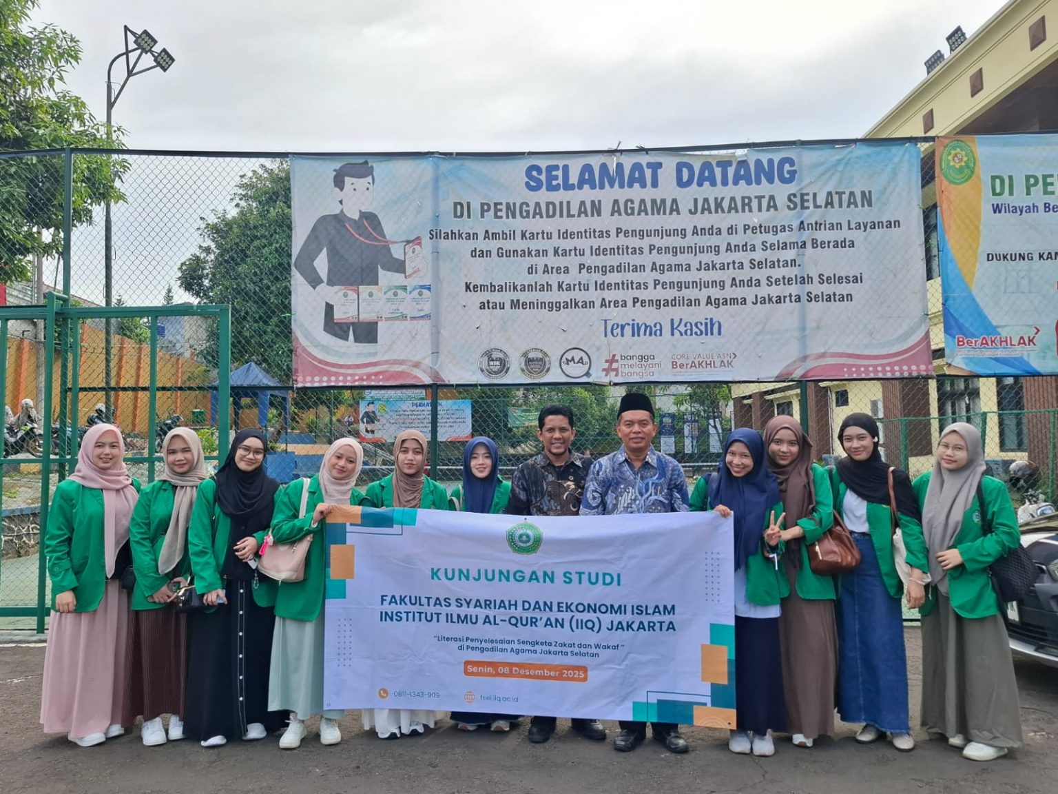 Mahasiswa HES IIQ Jakarta Lakukan Kunjungan Studi ke Pengadilan Agama Jakarta Selatan