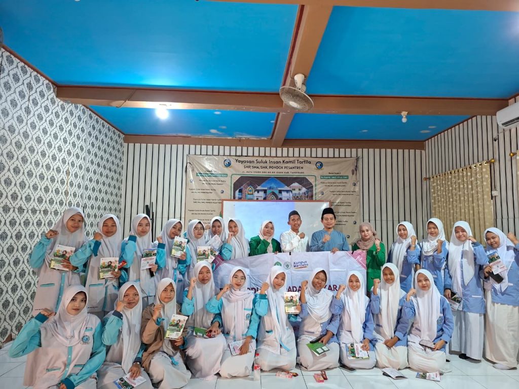 Penguatan Karakter Santri Berbasis Al-Qur’an: PkM Dosen dan Mahasiswa Prodi PAI IIQ Jakarta di Pesantren INKATA Legok Tangerang