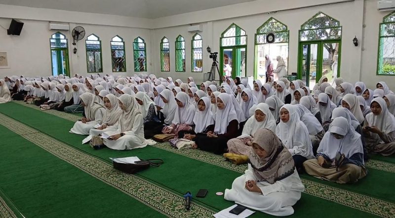 Semarak Nuzulul Qur’an, Pesantren Takhassus IIQ Jakarta Tutup Rangkaian Kegiatan Ramadhan 1447 H
