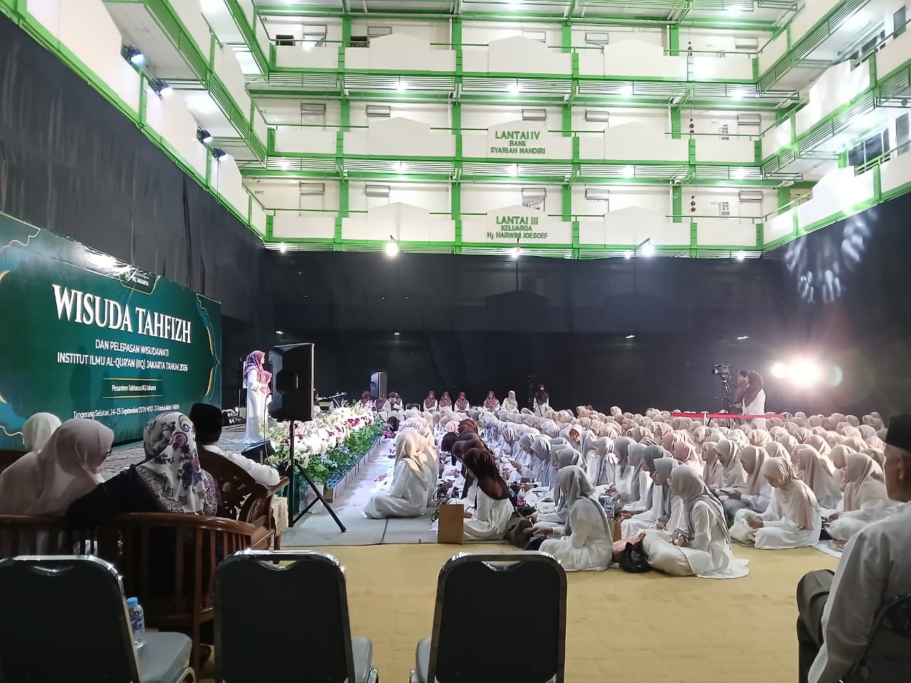 Wisuda Tahfiz IIQ Jakarta, Pesan Menjaga Al-Qur’an Mengiringi Pelepasan Wisudawati